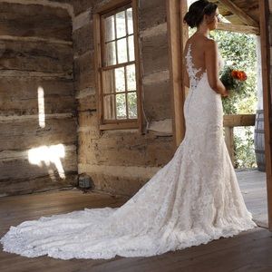 Martina Liana 731; wedding dress size 8 (reg 2)